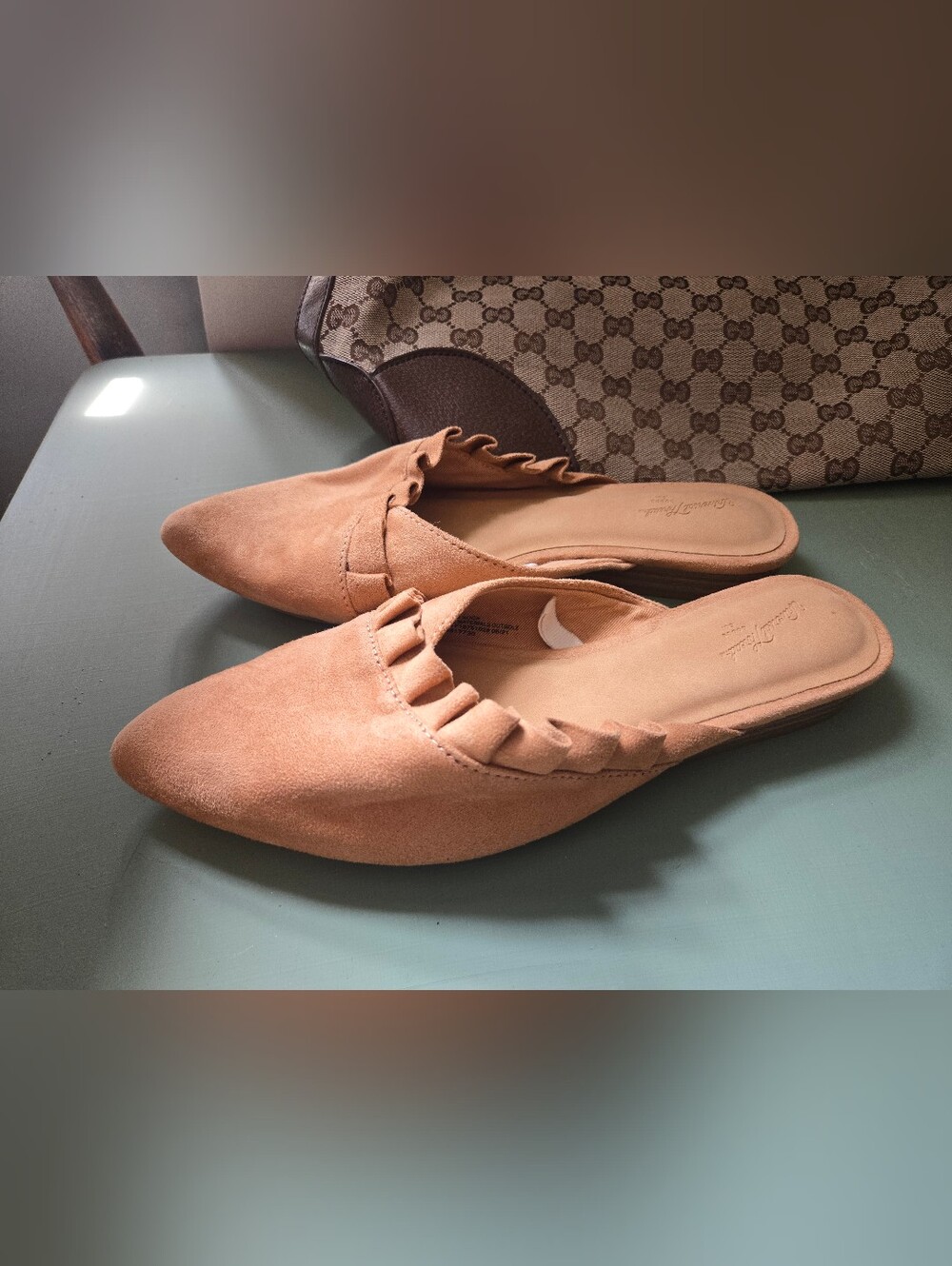 Universal Threads Ruffle-Trim Women's Flats in Tan